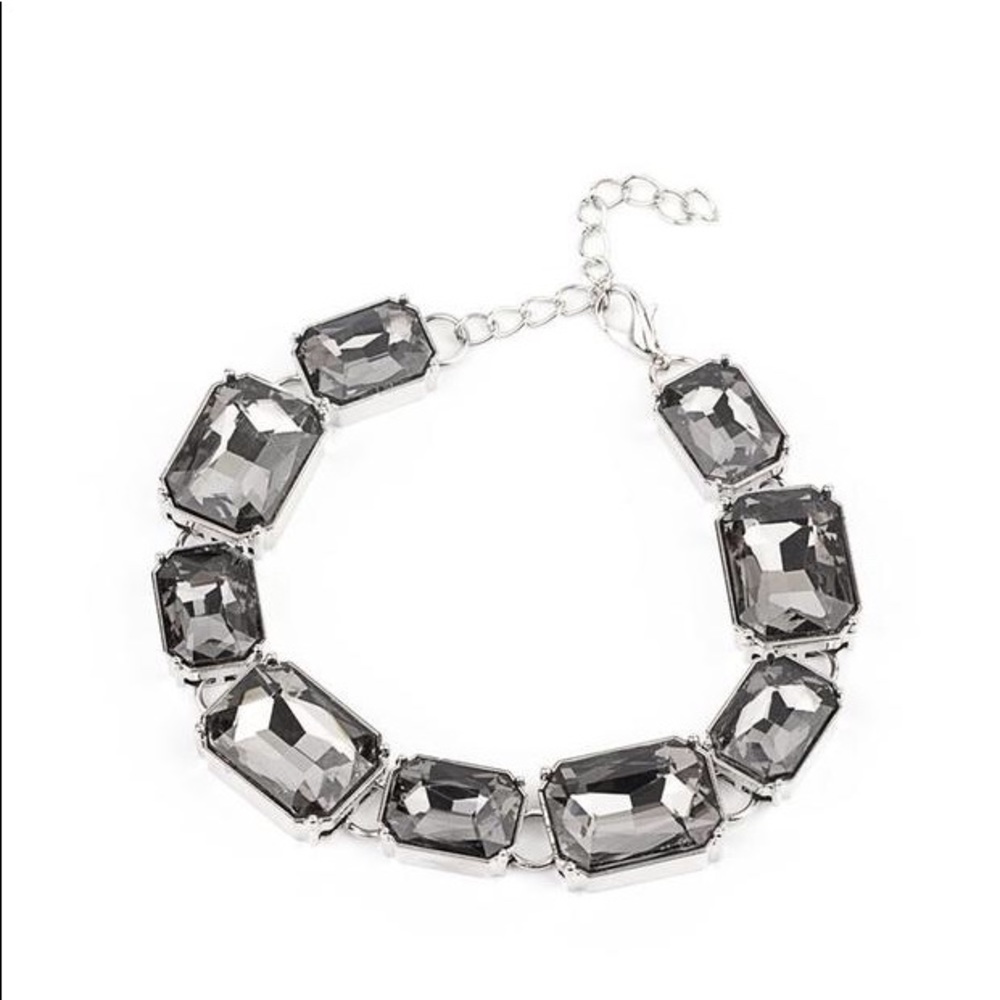 Hematite sold out bracelet 🚨 😳😨